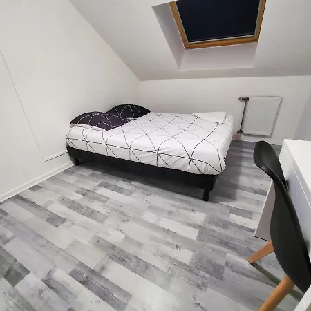 Apartment Appart 6 A 8 Personnes Proche Centre Parking Gratuit Troyes